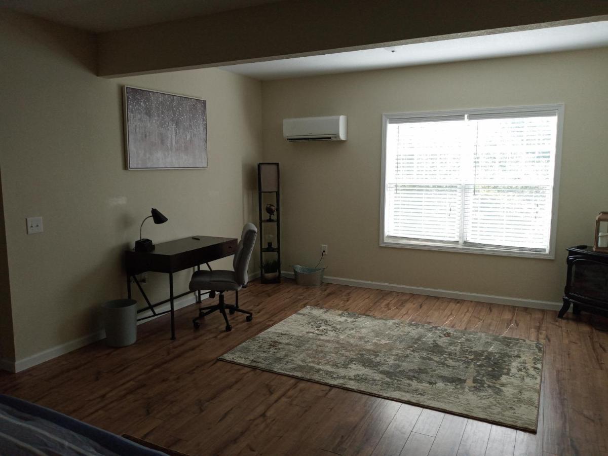 Clyde Tranquil Creekside Mountain View Getaway 아파트 외부 사진