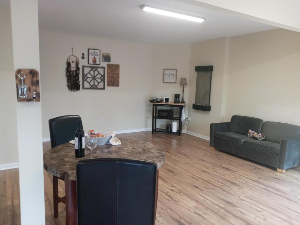 Clyde Tranquil Creekside Mountain View Getaway 아파트 외부 사진